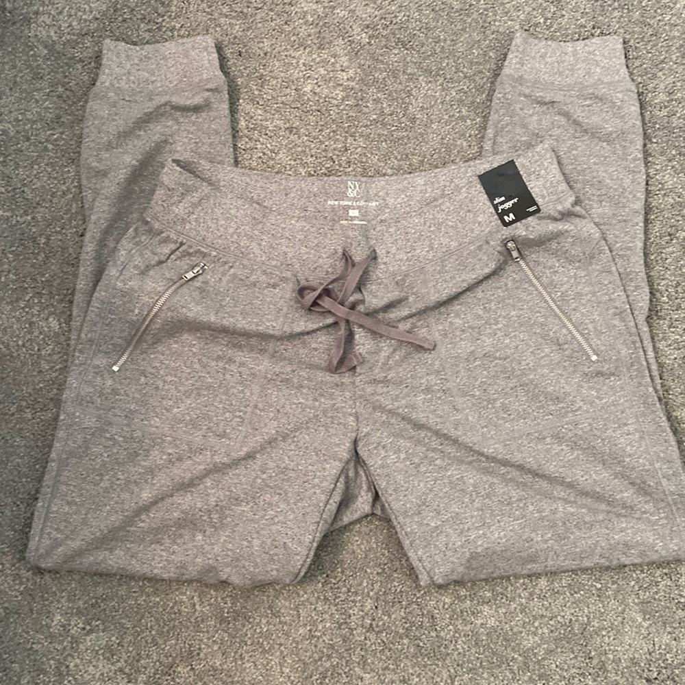 New york and company slim joggers new